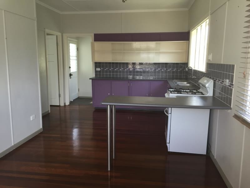 204 Earl Street, Berserker QLD 4701